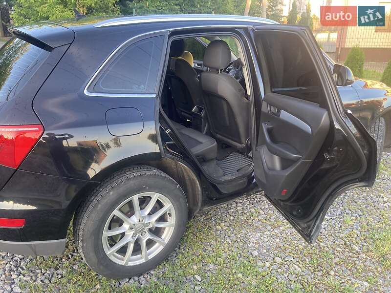 Внедорожник / Кроссовер Audi Q5 2011 в Хмельницком