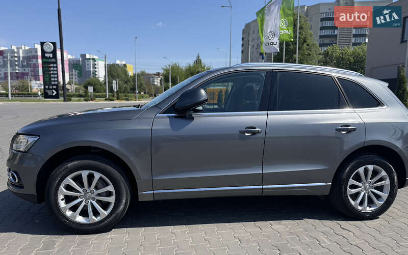Внедорожник / Кроссовер Audi Q5 2016 в Луцке