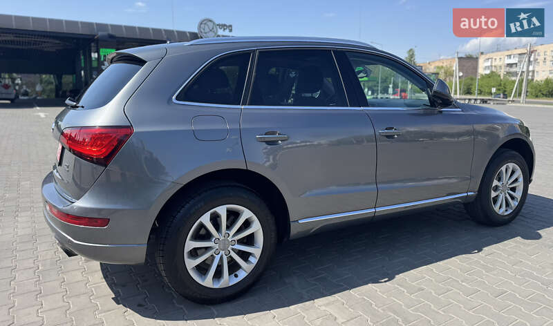 Внедорожник / Кроссовер Audi Q5 2016 в Луцке
