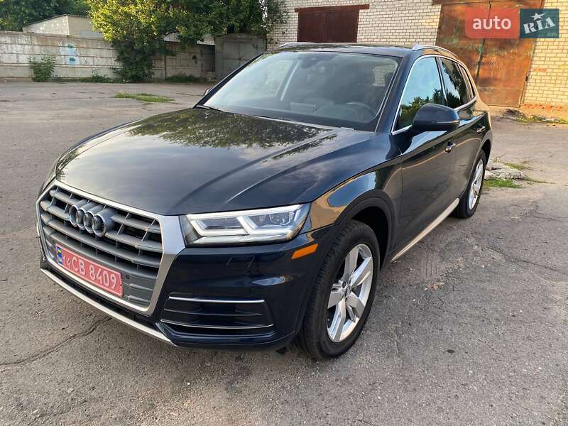 Позашляховик / Кросовер Audi Q5 2018 в Дніпрі