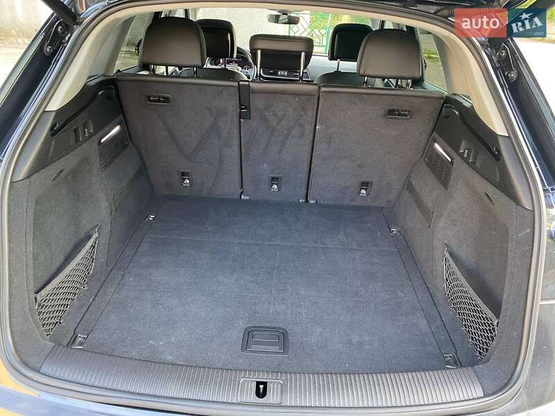Позашляховик / Кросовер Audi Q5 2018 в Дніпрі