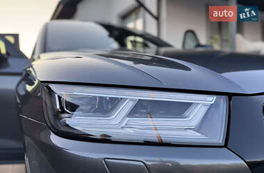 Внедорожник / Кроссовер Audi Q5 2020 в 