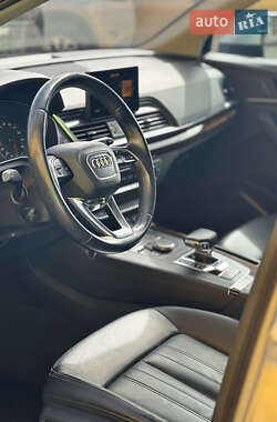 Внедорожник / Кроссовер Audi Q5 2019 в 