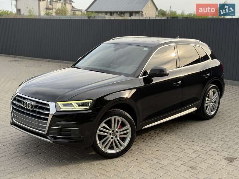 Внедорожник / Кроссовер Audi Q5 2020 в Тернополе