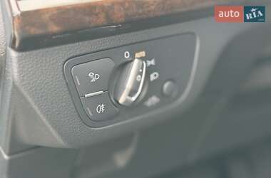 Внедорожник / Кроссовер Audi Q5 2020 в 