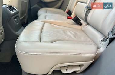 Внедорожник / Кроссовер Audi Q5 2010 в 