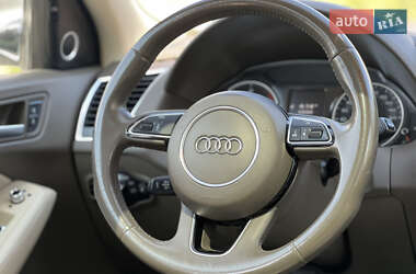Внедорожник / Кроссовер Audi Q5 2015 в 