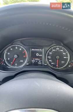 Внедорожник / Кроссовер Audi Q5 2011 в 