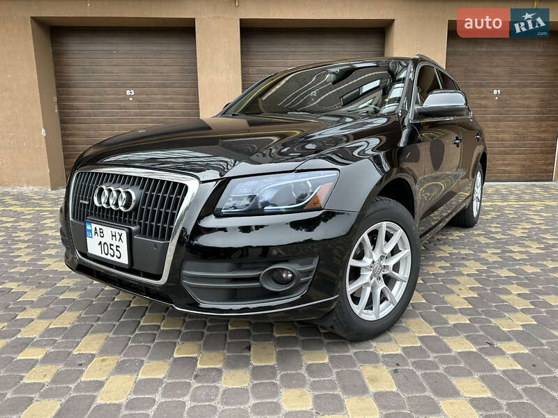 Внедорожник / Кроссовер Audi Q5 2010 в 