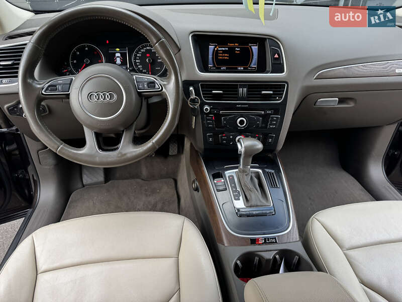 Внедорожник / Кроссовер Audi Q5 2013 в Киеве
