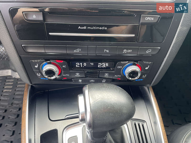 Внедорожник / Кроссовер Audi Q5 2012 в Луцке