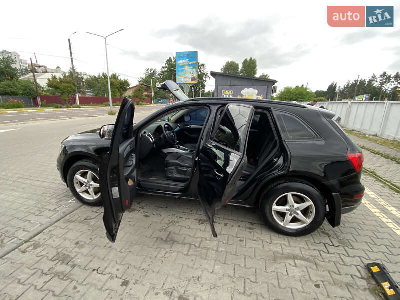 Внедорожник / Кроссовер Audi Q5 2009 в Киеве