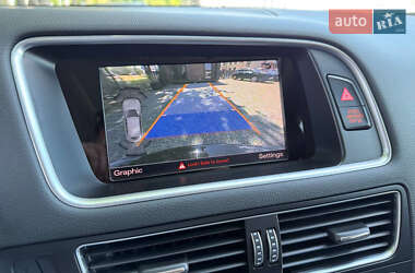 Внедорожник / Кроссовер Audi Q5 2015 в 