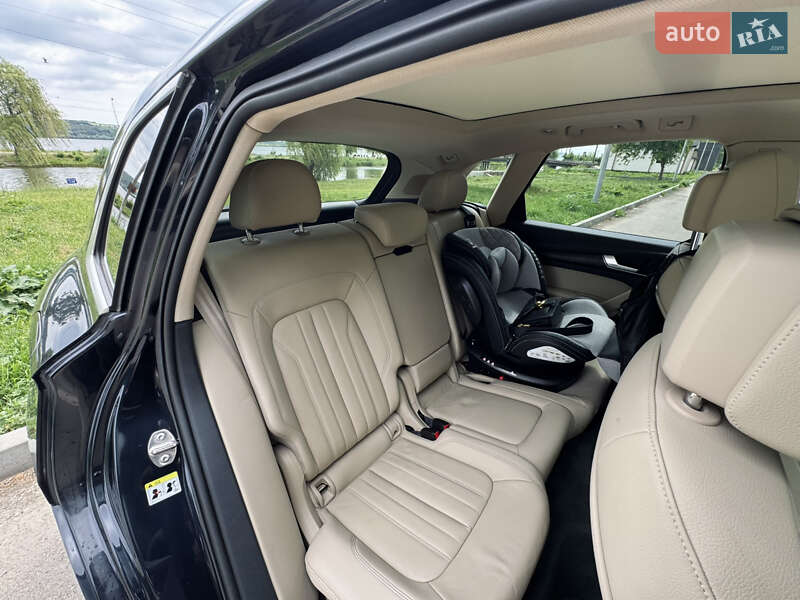 Внедорожник / Кроссовер Audi Q5 2018 в Бурштыне