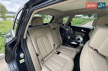 Внедорожник / Кроссовер Audi Q5 2018 в 
