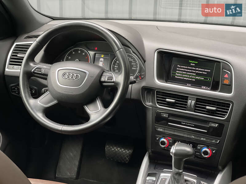 Внедорожник / Кроссовер Audi Q5 2016 в Ровно