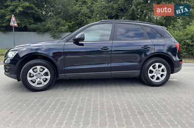 Внедорожник / Кроссовер Audi Q5 2009 в 