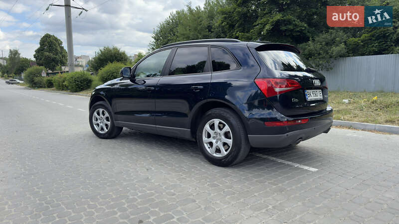 Внедорожник / Кроссовер Audi Q5 2009 в Львове