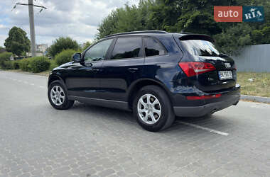 Внедорожник / Кроссовер Audi Q5 2009 в 