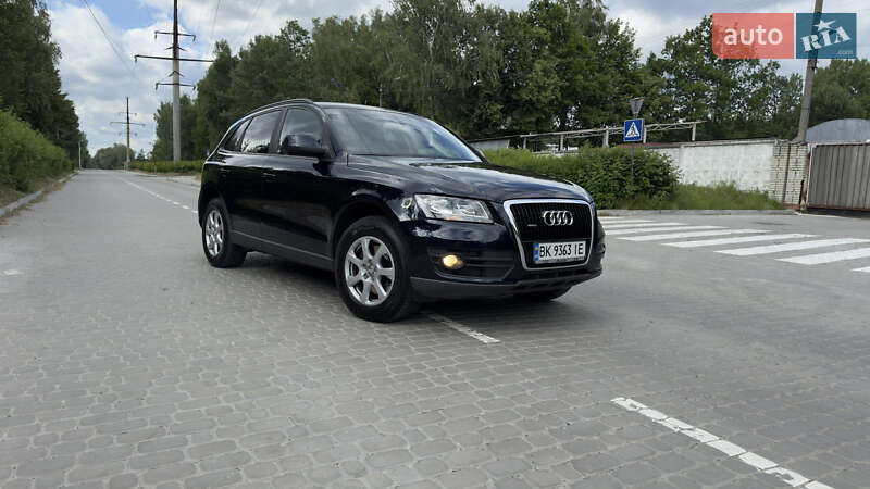 Внедорожник / Кроссовер Audi Q5 2009 в Львове