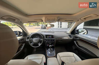Внедорожник / Кроссовер Audi Q5 2016 в 