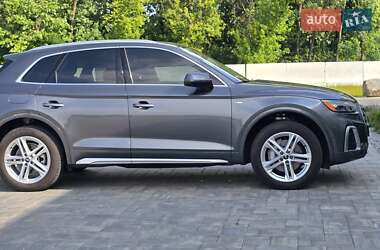 Внедорожник / Кроссовер Audi Q5 2023 в 
