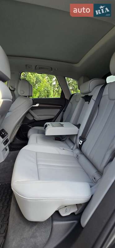 Внедорожник / Кроссовер Audi Q5 2023 в Луцке