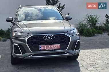 Внедорожник / Кроссовер Audi Q5 2023 в 