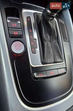 Внедорожник / Кроссовер Audi Q5 2011 в 