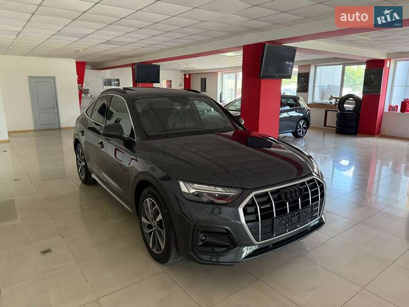 Внедорожник / Кроссовер Audi Q5 2022 в Черкассах