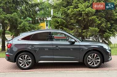 Внедорожник / Кроссовер Audi Q5 2022 в 