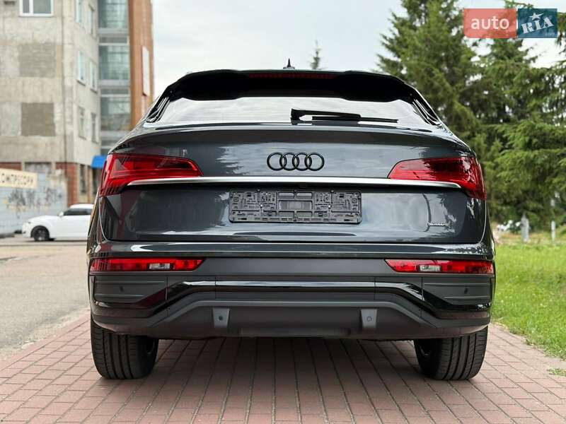 Внедорожник / Кроссовер Audi Q5 2022 в Черкассах