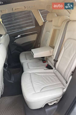 Внедорожник / Кроссовер Audi Q5 2013 в 