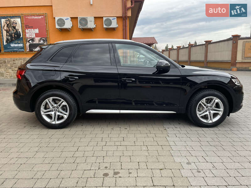 Внедорожник / Кроссовер Audi Q5 2018 в Коломые