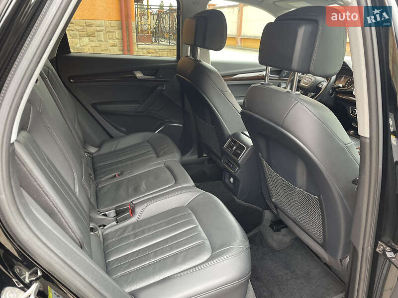 Внедорожник / Кроссовер Audi Q5 2018 в Коломые