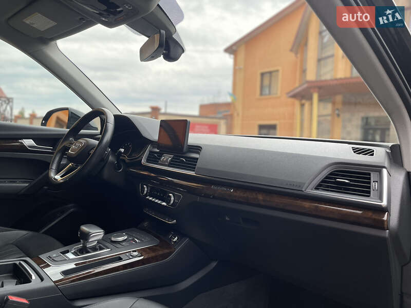 Внедорожник / Кроссовер Audi Q5 2018 в Коломые