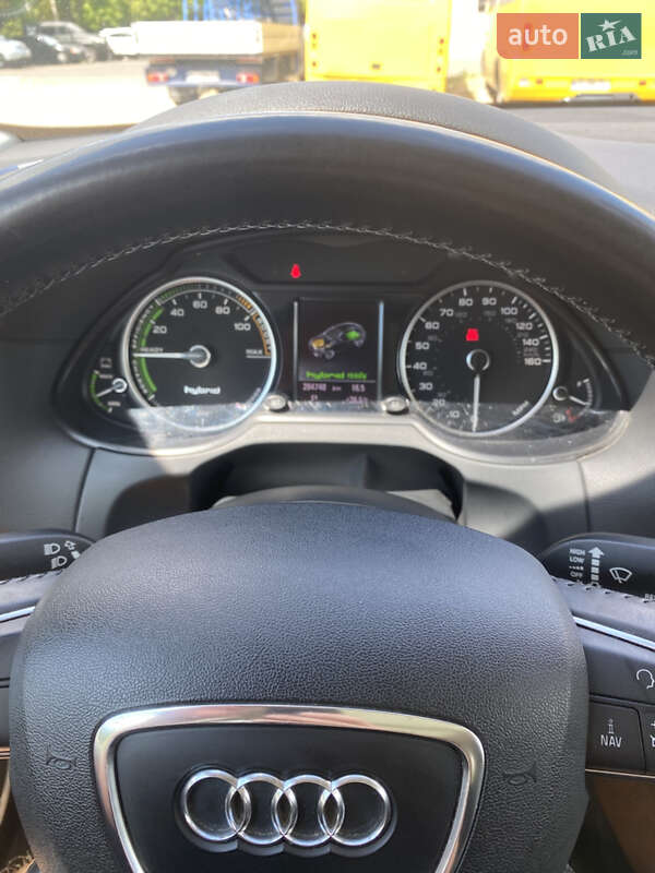 Внедорожник / Кроссовер Audi Q5 2012 в Одессе
