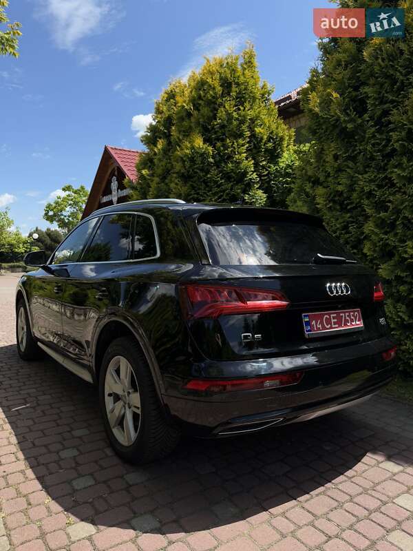 Внедорожник / Кроссовер Audi Q5 2018 в Львове