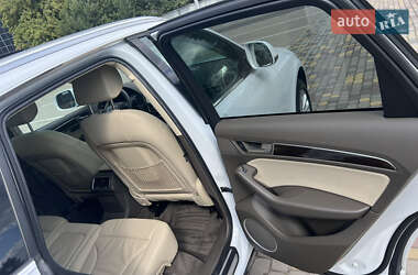 Позашляховик / Кросовер Audi Q5 2013 в 