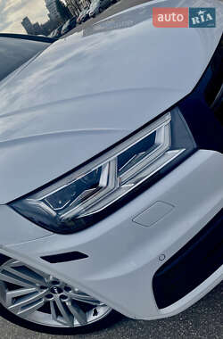 Внедорожник / Кроссовер Audi Q5 2020 в 