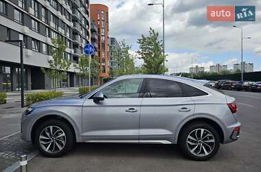 Внедорожник / Кроссовер Audi Q5 2022 в 