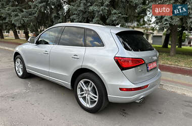 Внедорожник / Кроссовер Audi Q5 2013 в 