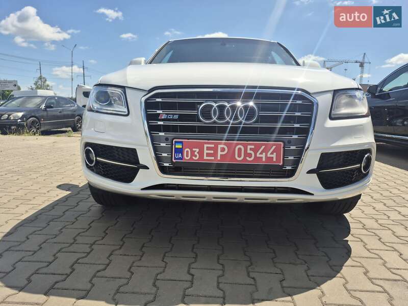 Позашляховик / Кросовер Audi Q5 2017 в Луцьку