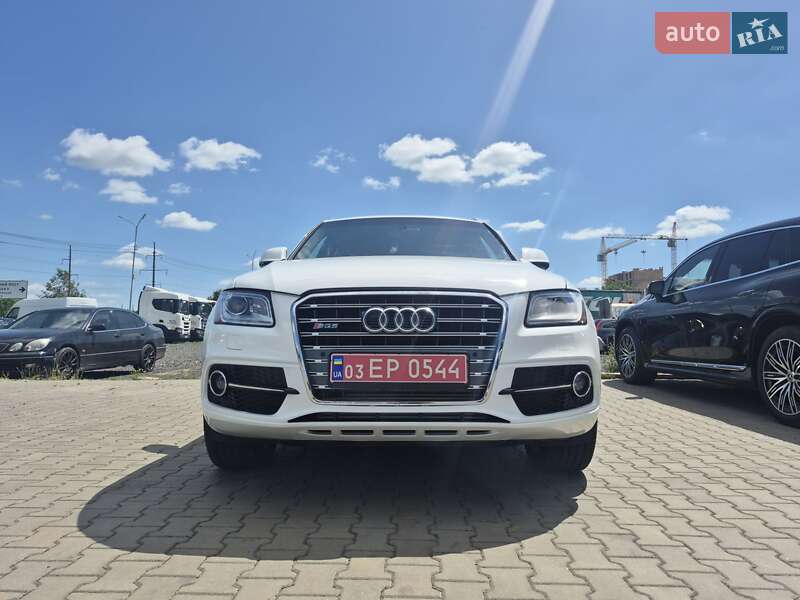 Позашляховик / Кросовер Audi Q5 2017 в Луцьку