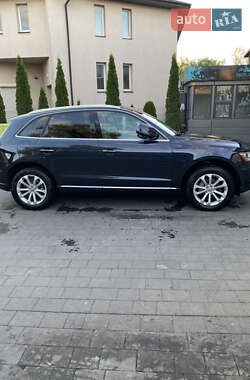 Внедорожник / Кроссовер Audi Q5 2015 в 