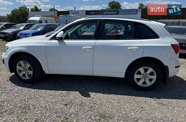 Внедорожник / Кроссовер Audi Q5 2012 в 