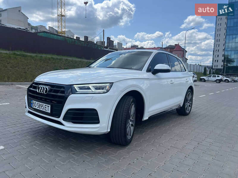 Позашляховик / Кросовер Audi Q5 2018 в Тернополі