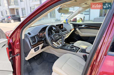 Внедорожник / Кроссовер Audi Q5 2019 в 