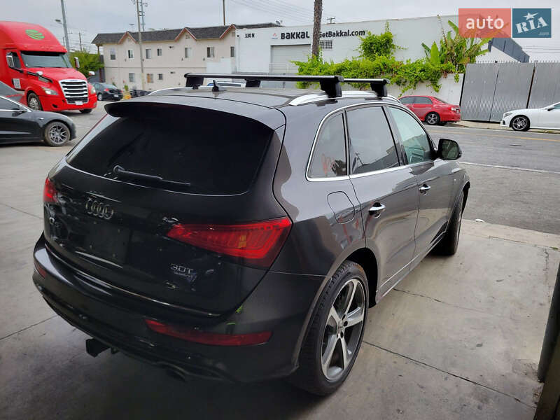 Позашляховик / Кросовер Audi Q5 2017 в Києві