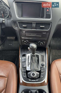 Внедорожник / Кроссовер Audi Q5 2011 в 